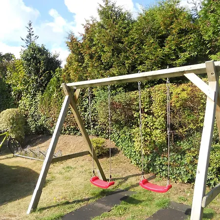 Friesenperle 6, Feldstraße